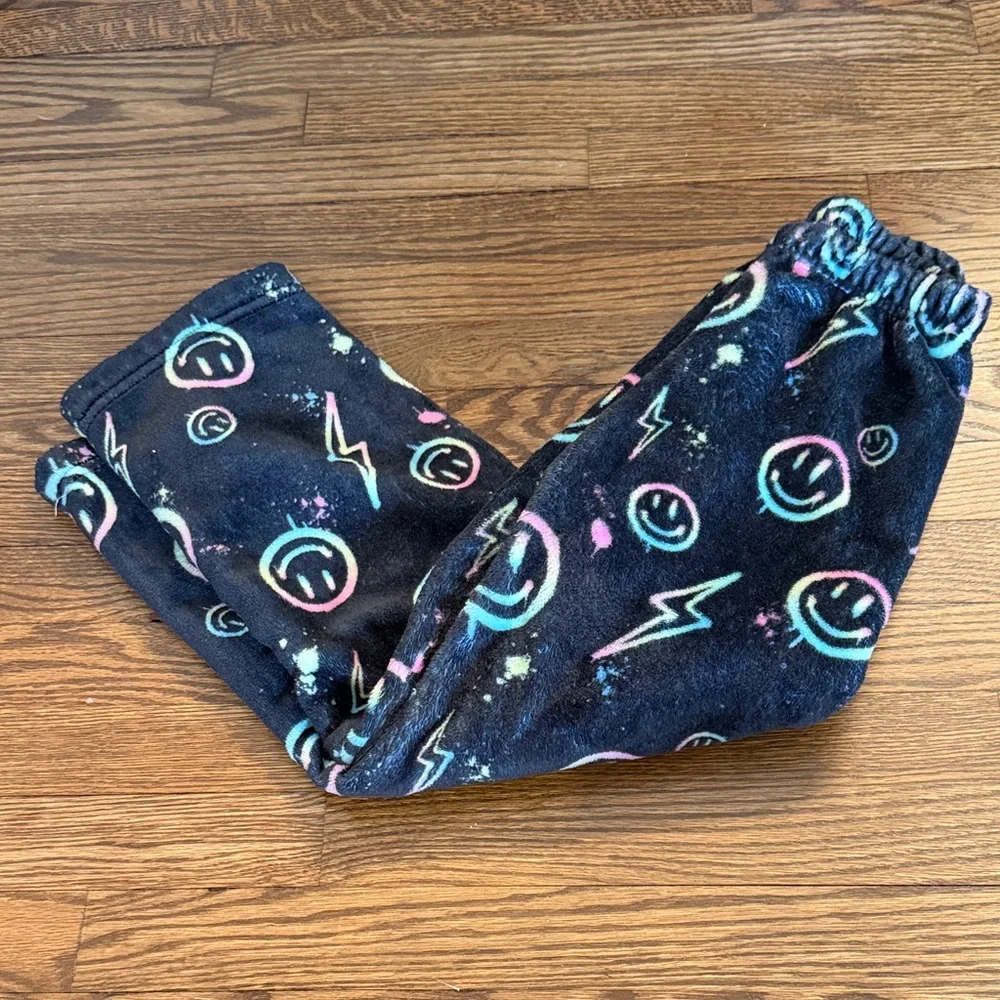 Heartbreaker Black Fleece Pajama Pants with Neon Smiley Faces Size 6